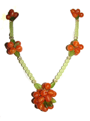 Julia Lee's
                Jewelry oranges necklace
