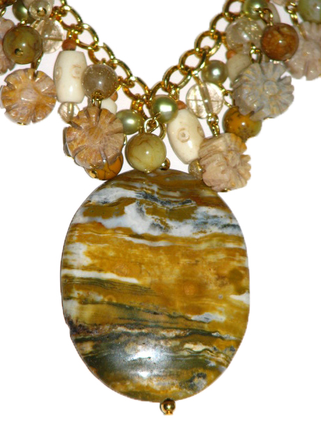 Julia Lee's
                Jewelry