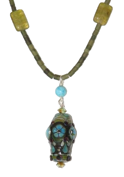 Julia
                Lee's Jewelry