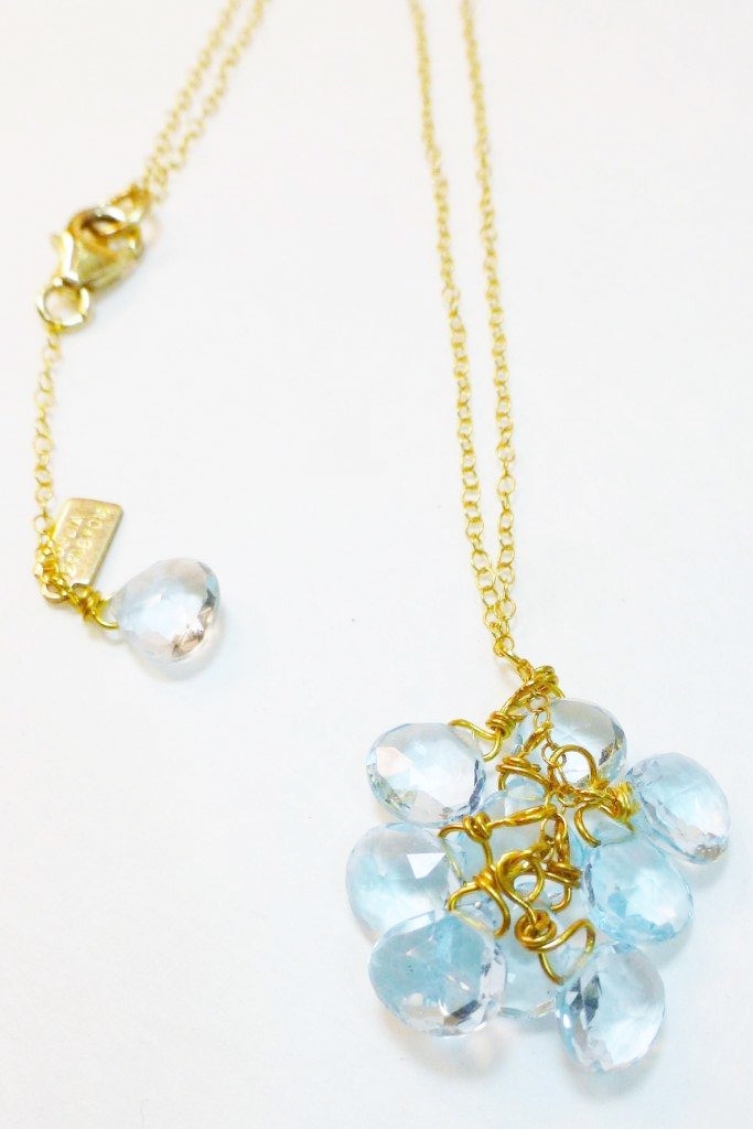 Julia Lee's
                Jewelry Fine jewelry