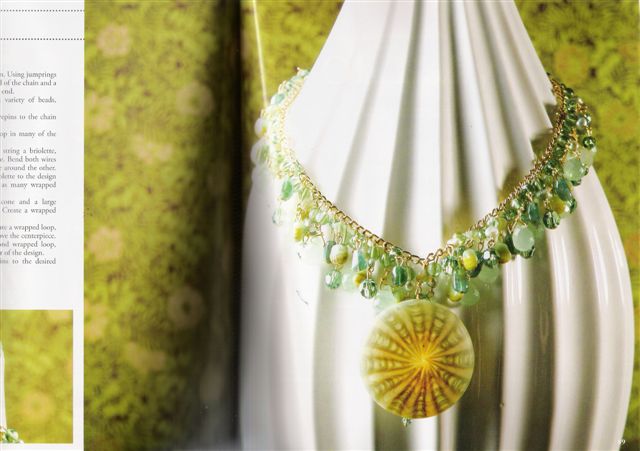 Julia Lee Bead Trends
            Magazine